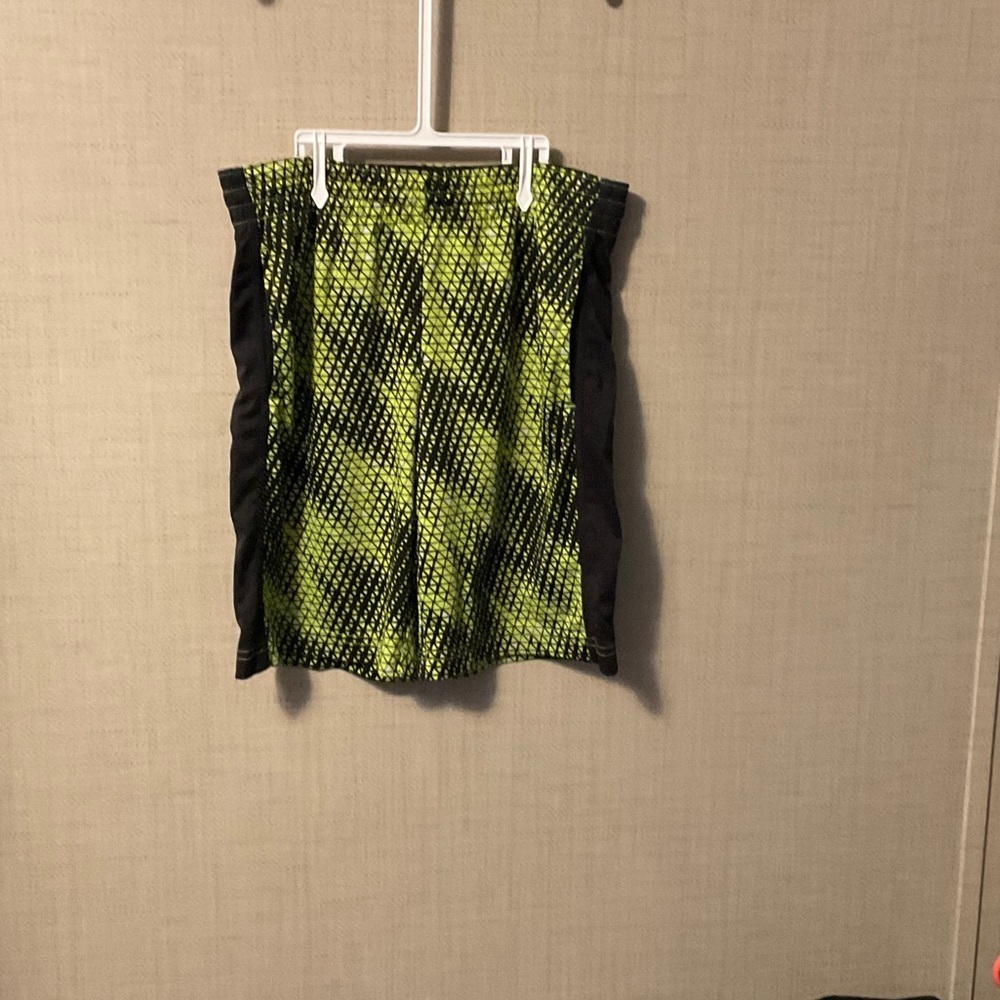 Xersion Kids Green and Black Shorts